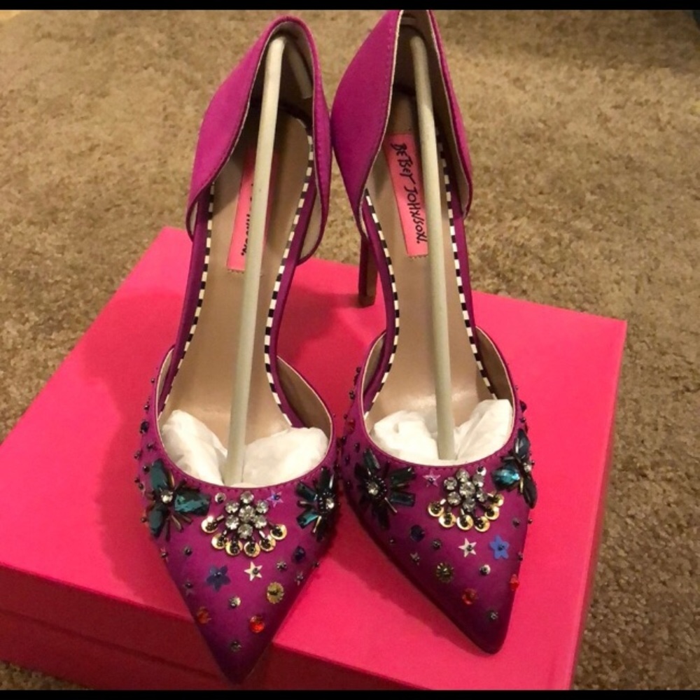 Special Listing